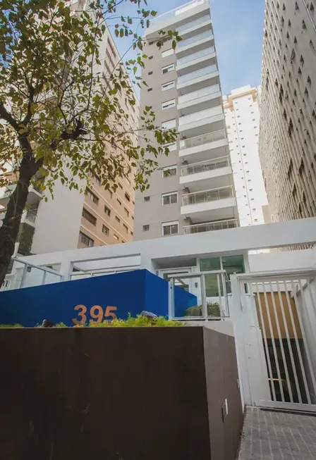 Foto 1 de Apartamento com 2 Quartos à venda, 65m² em Jardim Paulistano, São Paulo