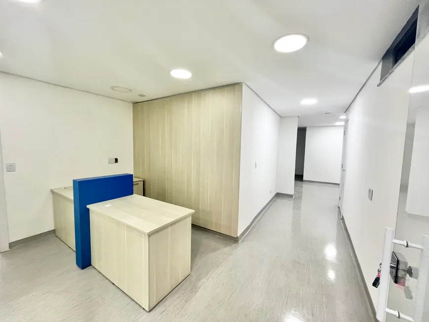 Foto 1 de Sala Comercial com 8 Quartos para alugar, 162m² em Bela Vista, São Paulo