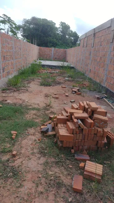 Foto 1 de Lote/Terreno à venda, 150m² em Laranjal, Pelotas