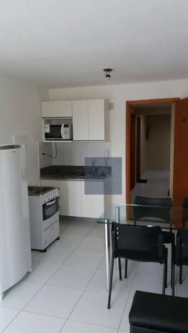 Foto 1 de Apartamento com 2 Quartos para alugar, 65m² em Boa Viagem, Recife