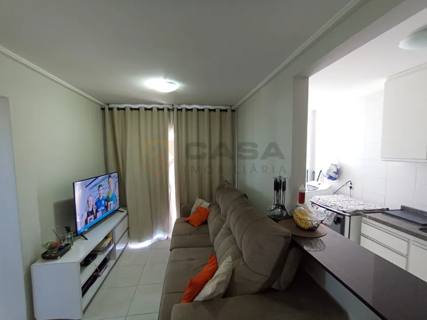 Foto 1 de Apartamento com 3 Quartos à venda, 65m² em Valparaíso, Serra