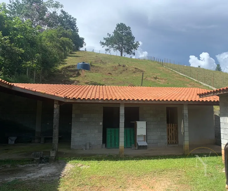 Foto 1 de Fazenda/Sítio com 1 Quarto à venda, 60m² em Pouso Alegre, Santa Isabel