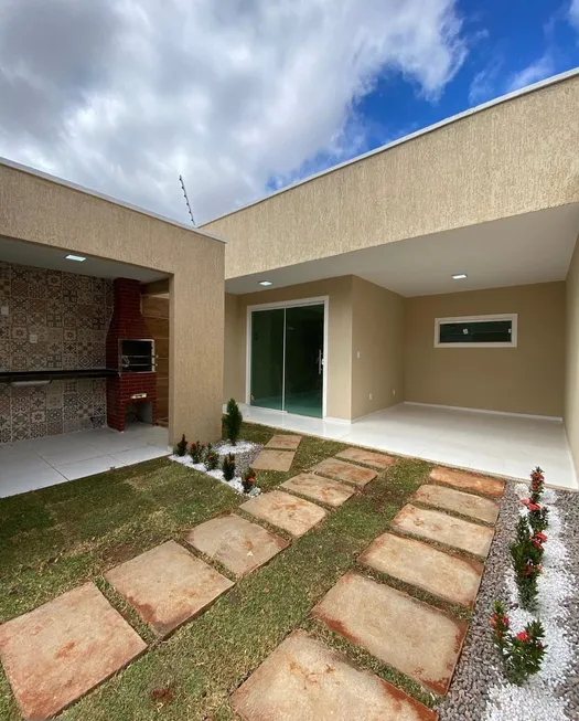 Foto 1 de Casa com 2 Quartos à venda, 114m² em Serraria, São José