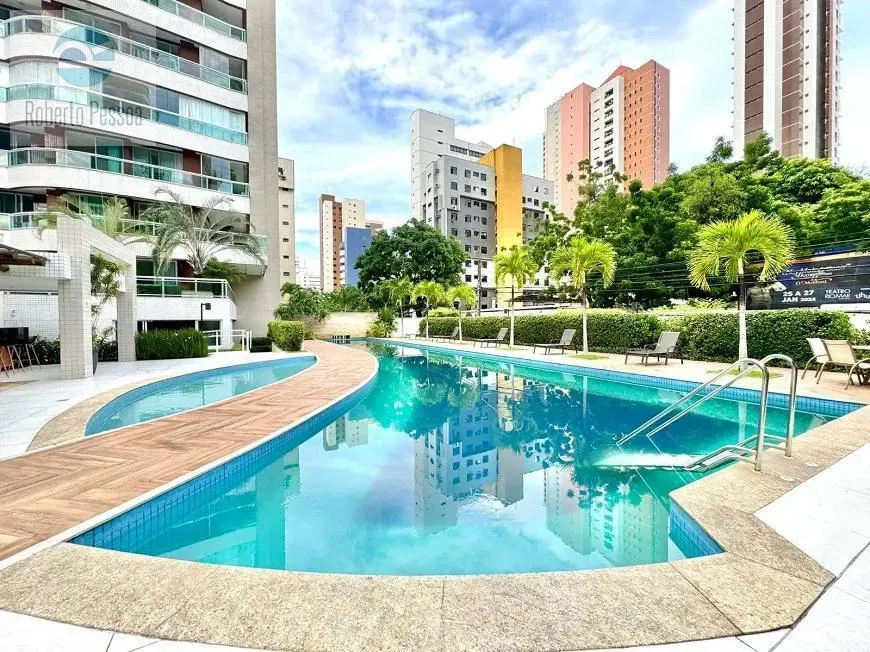 Foto 1 de Apartamento com 3 Quartos à venda, 136m² em Meireles, Fortaleza