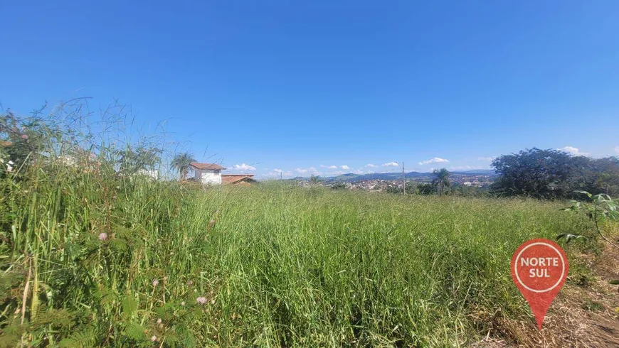 Foto 1 de Lote/Terreno à venda, 2000m² em Centro, Brumadinho