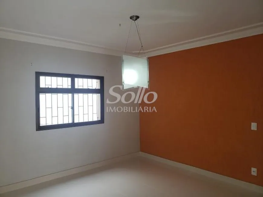 Foto 1 de Apartamento com 3 Quartos à venda, 120m² em Osvaldo Rezende, Uberlândia