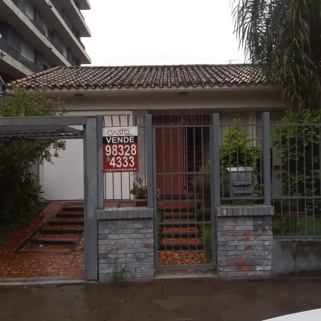 Foto 1 de Casa com 3 Quartos à venda, 290m² em Menino Deus, Porto Alegre