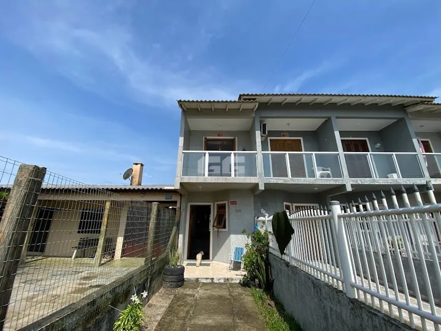 Foto 1 de Sobrado com 2 Quartos à venda, 65m² em Salinas, Cidreira