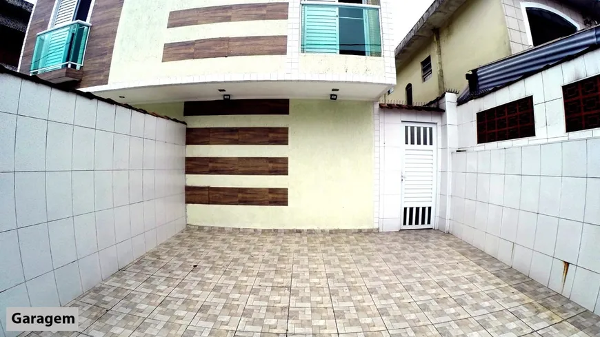 Foto 1 de Casa com 3 Quartos à venda, 110m² em Parque Bitaru, São Vicente