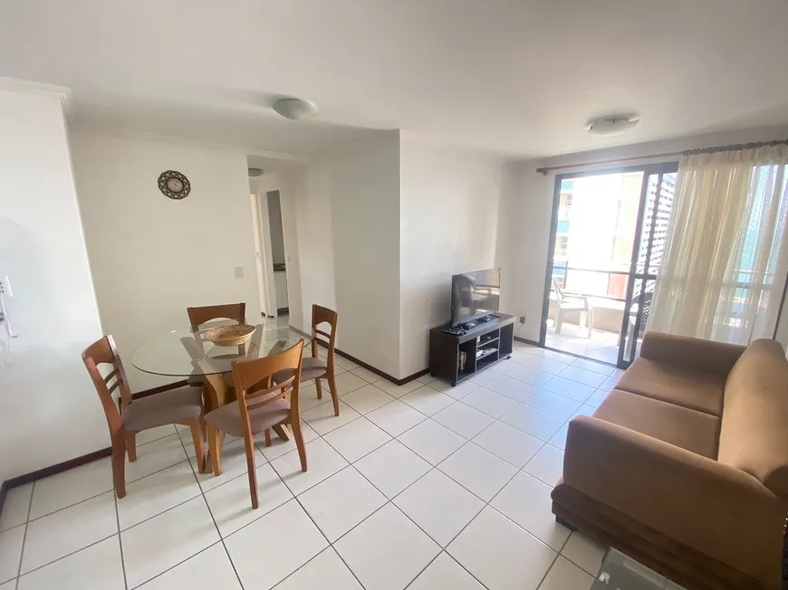 Foto 1 de Apartamento com 3 Quartos à venda, 70m² em Meireles, Fortaleza