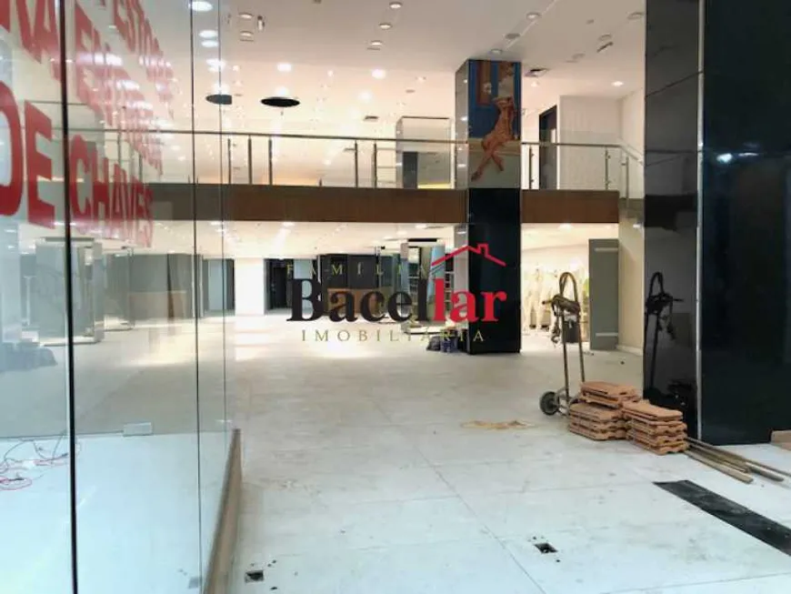 Foto 1 de Ponto Comercial para alugar, 924m² em Centro, Rio de Janeiro