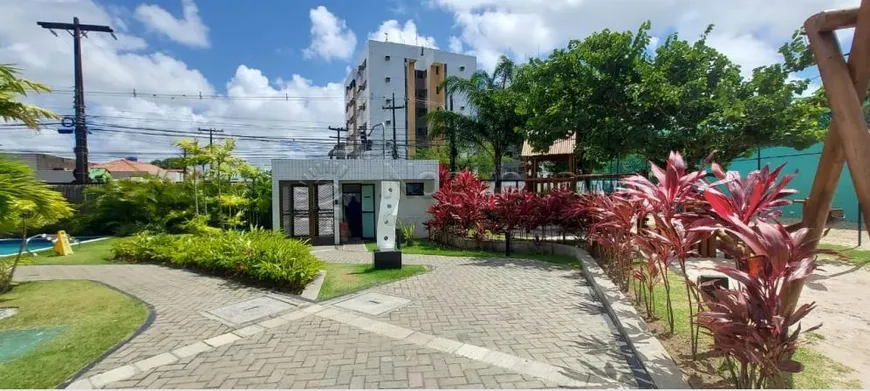 Foto 1 de Apartamento com 3 Quartos à venda, 64m² em Cabanga, Recife