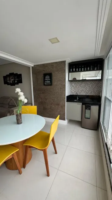Foto 1 de Apartamento com 3 Quartos à venda, 77m² em Patamares, Salvador