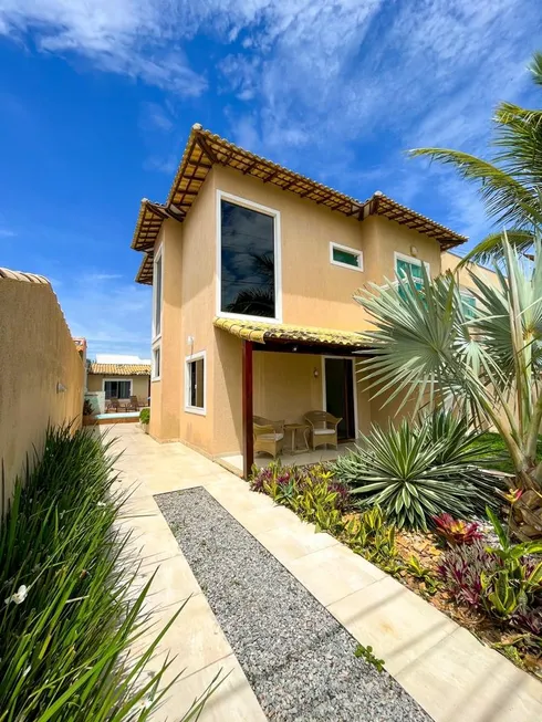 Foto 1 de Casa de Condomínio com 5 Quartos à venda, 122m² em Condominio dos Passaros, Cabo Frio