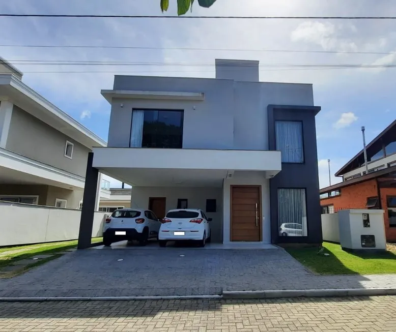 Foto 1 de Casa de Condomínio com 4 Quartos à venda, 199m² em Campeche, Florianópolis