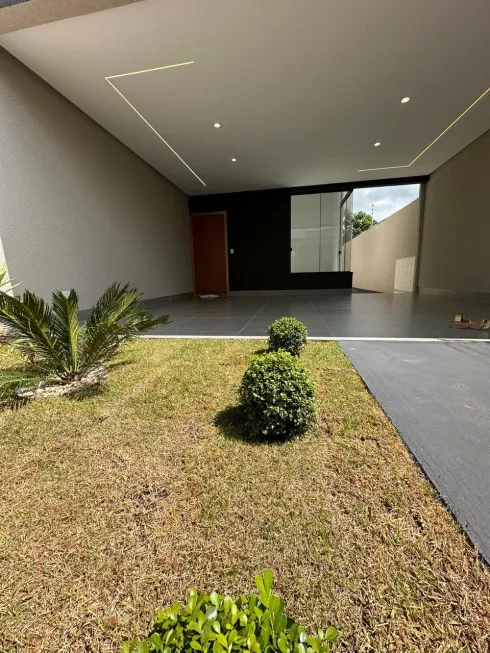 Foto 1 de Casa com 3 Quartos à venda, 105m² em Residencial Cerejeiras , Anápolis