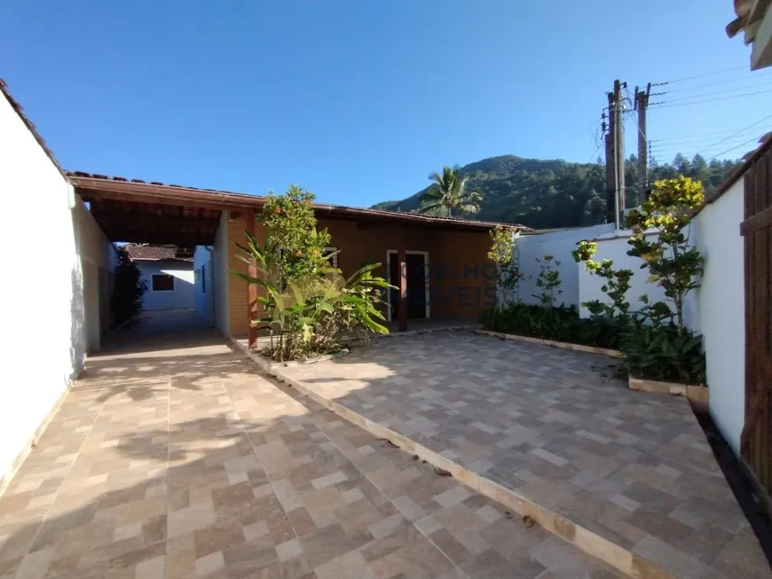 Foto 1 de Casa com 3 Quartos à venda, 156m² em Perequê-Mirim, Ubatuba