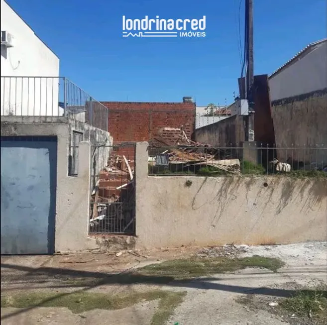 Foto 1 de Lote/Terreno à venda, 250m² em Leonor, Londrina