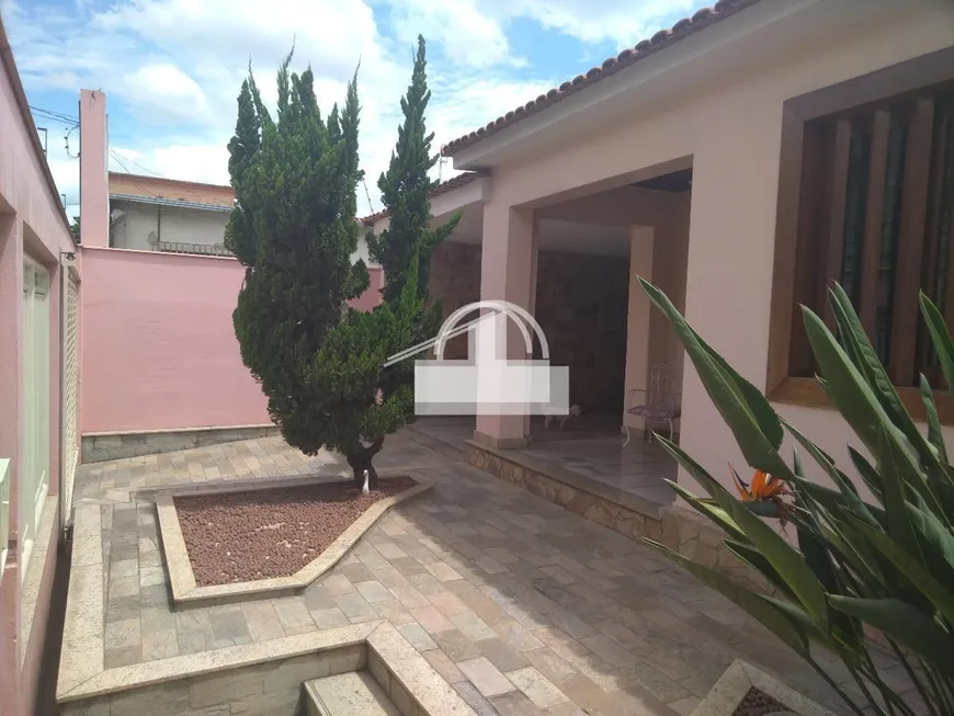 Foto 1 de Casa com 4 Quartos à venda, 420m² em Sao Geraldo, Sete Lagoas