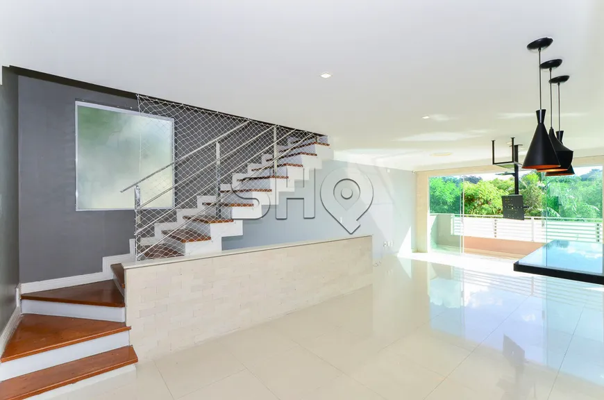 Foto 1 de Casa de Condomínio com 3 Quartos à venda, 270m² em Brooklin, São Paulo