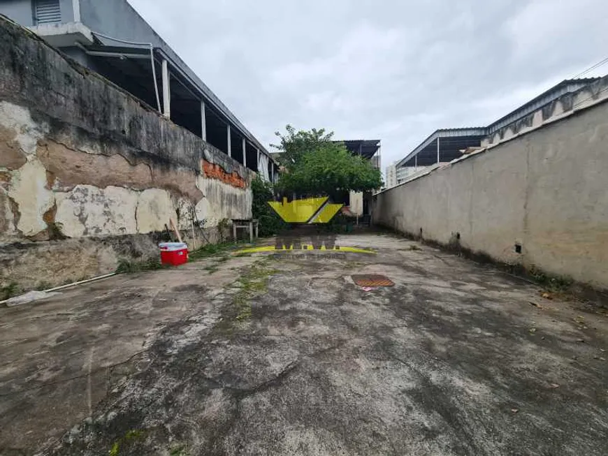 Foto 1 de Lote/Terreno à venda, 450m² em Irajá, Rio de Janeiro