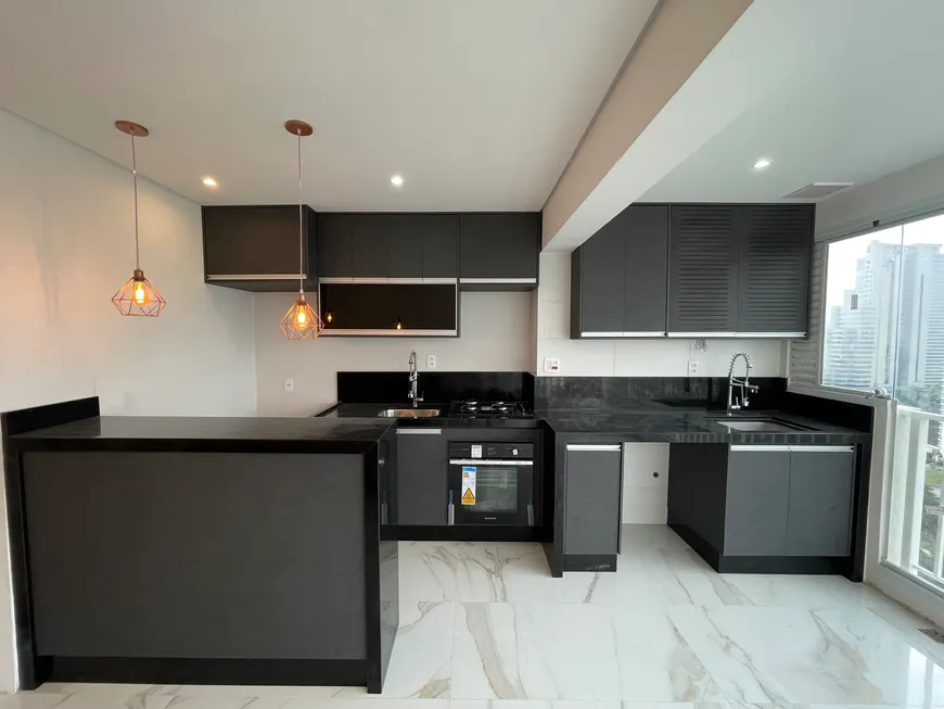 Foto 1 de Apartamento com 3 Quartos para venda ou aluguel, 69m² em Green Valley Alphaville, Barueri