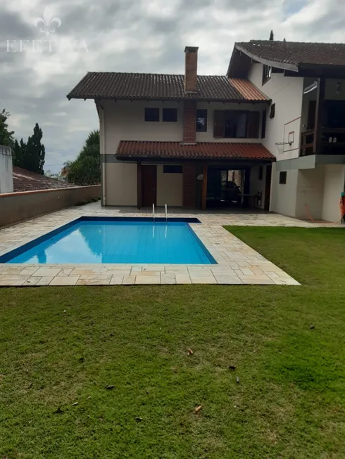 Foto 1 de Casa de Condomínio com 3 Quartos à venda, 376m² em Garcia, Blumenau