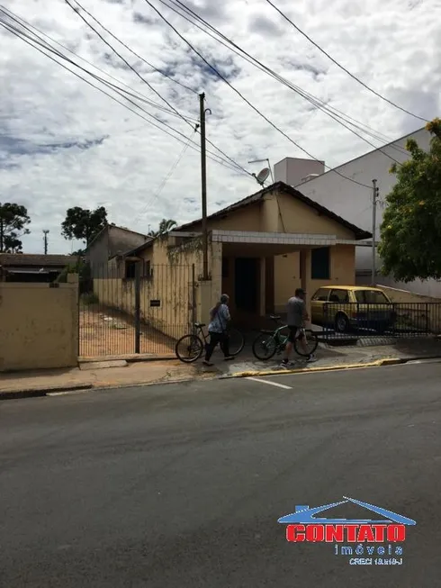 Foto 1 de Casa com 2 Quartos à venda, 255m² em Vila Costa do Sol, São Carlos