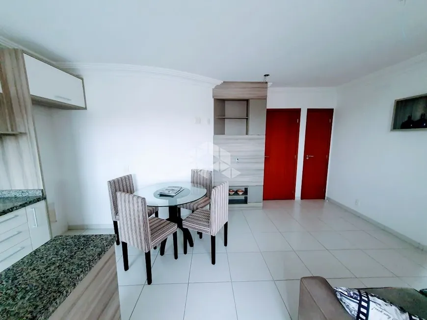 Foto 1 de Apartamento com 2 Quartos à venda, 64m² em Capoeiras, Florianópolis