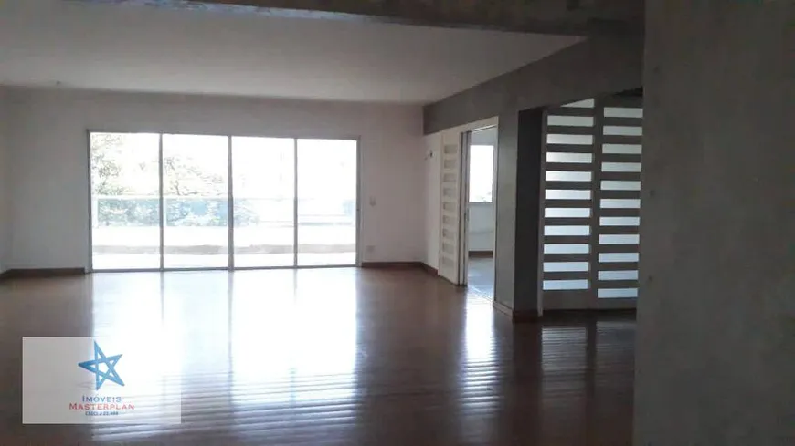 Foto 1 de Apartamento com 4 Quartos à venda, 330m² em Campo Belo, São Paulo