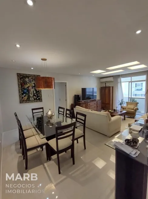 Foto 1 de Apartamento com 4 Quartos à venda, 155m² em Agronômica, Florianópolis