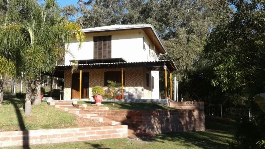 Foto 1 de Fazenda/Sítio com 3 Quartos à venda, 120m² em Monte Bérico, Caxias do Sul