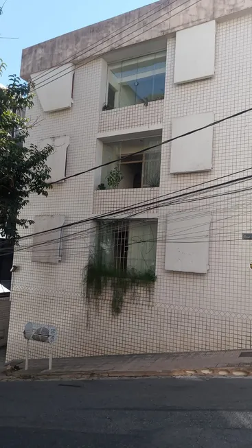 Foto 1 de Apartamento com 3 Quartos à venda, 90m² em Santo Antônio, Belo Horizonte