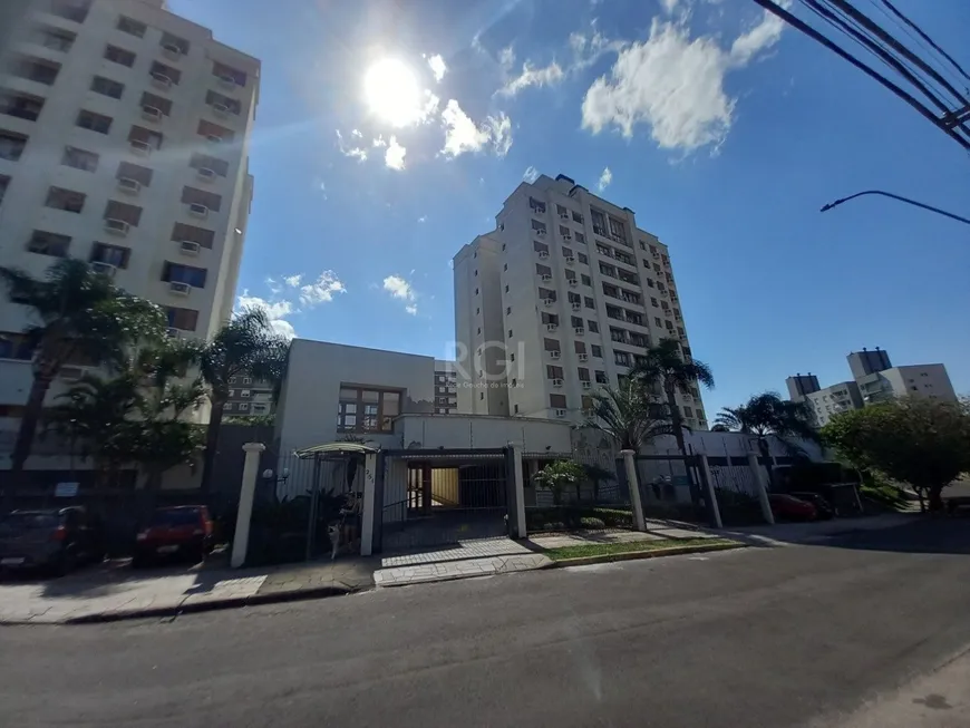 Foto 1 de Apartamento com 3 Quartos à venda, 86m² em Jardim Itú Sabará, Porto Alegre
