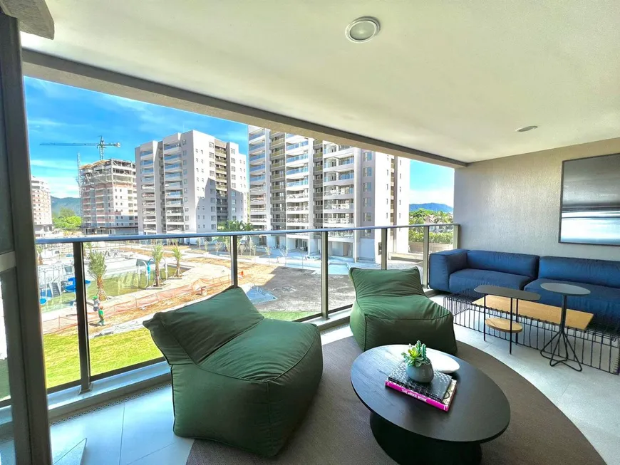 Foto 1 de Apartamento com 4 Quartos à venda, 153m² em Barra da Tijuca, Rio de Janeiro