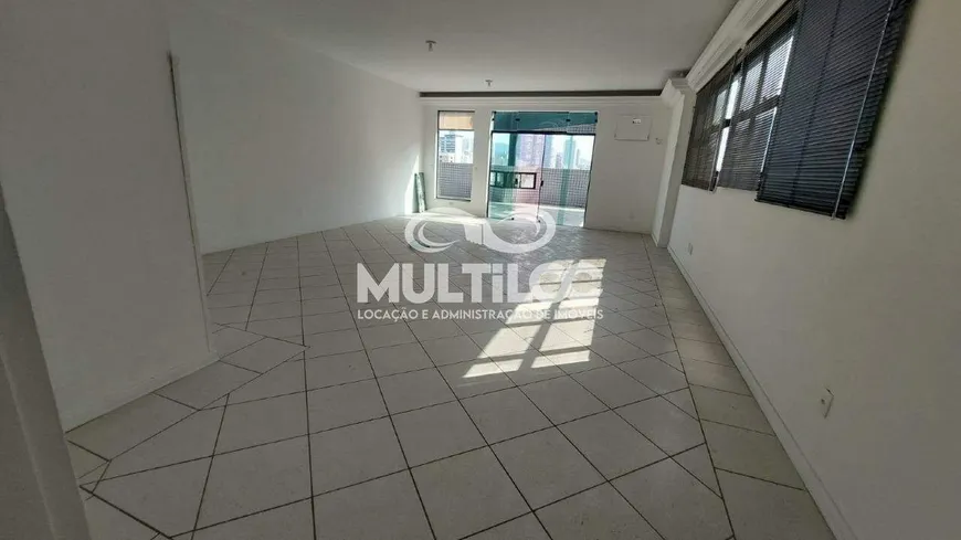 Foto 1 de Sala Comercial para alugar, 180m² em Aparecida, Santos