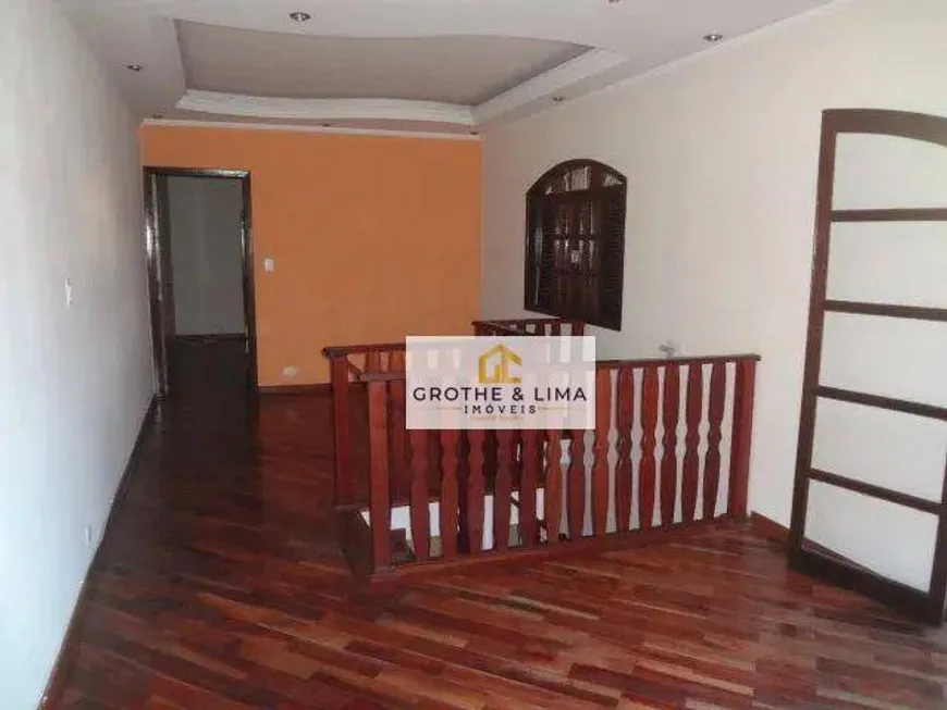 Foto 1 de Sobrado com 4 Quartos à venda, 125m² em Residencial União, São José dos Campos