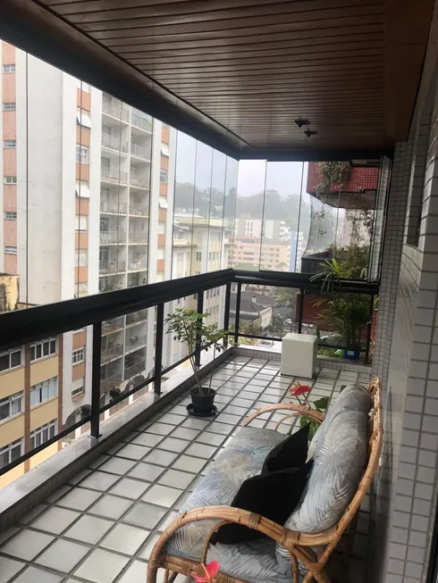 Foto 1 de Apartamento com 3 Quartos à venda, 110m² em Centro, Petrópolis