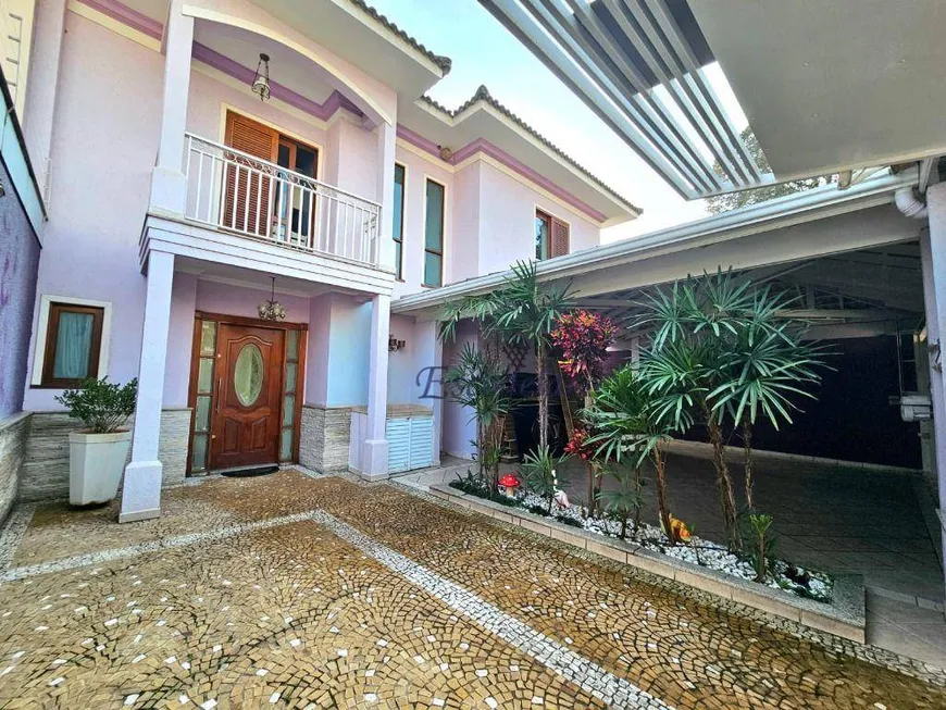 Foto 1 de Sobrado com 4 Quartos à venda, 246m² em Tremembé, São Paulo