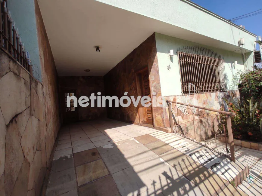 Foto 1 de Casa com 4 Quartos à venda, 252m² em Carlos Prates, Belo Horizonte