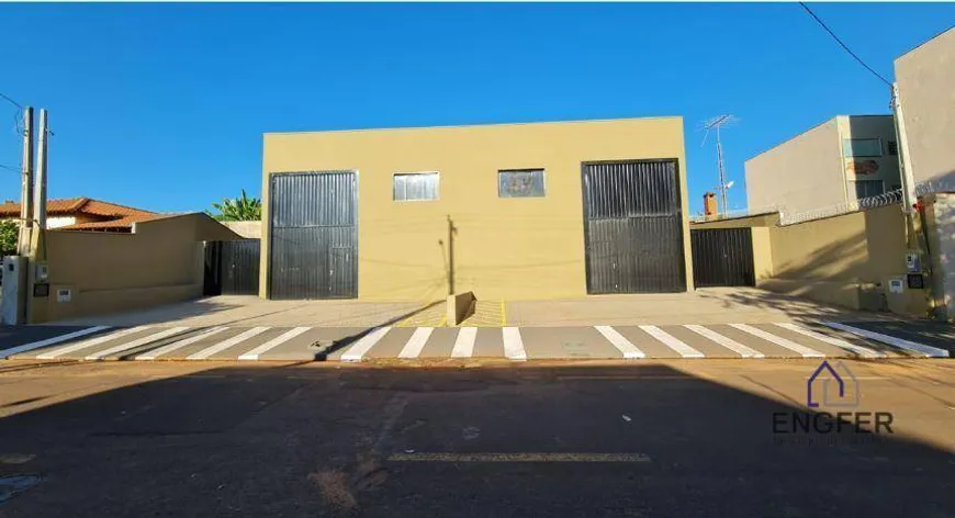 Foto 1 de Galpão/Depósito/Armazém para alugar, 200m² em Vila Nossa Senhora do Bonfim, São José do Rio Preto