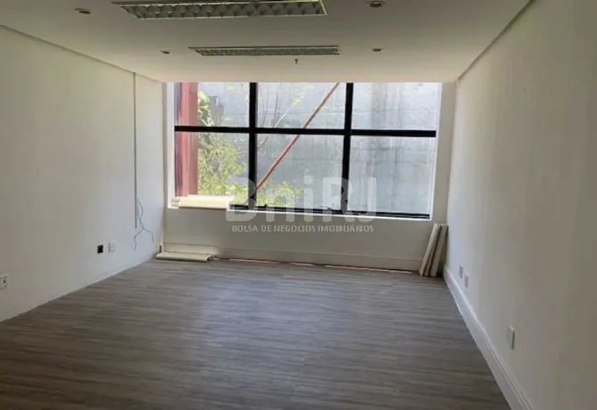 Foto 1 de Sala Comercial para alugar, 152m² em Barra da Tijuca, Rio de Janeiro