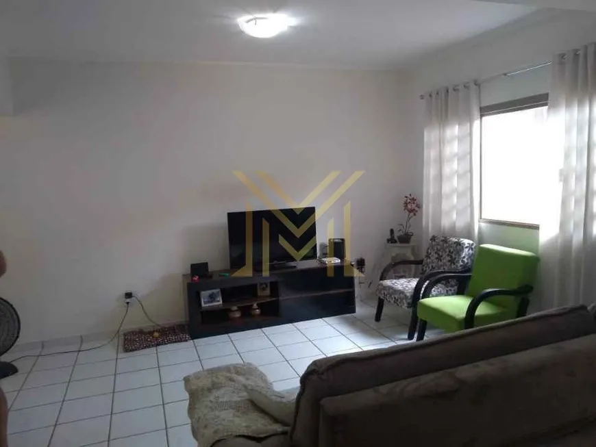 Foto 1 de Casa com 3 Quartos à venda, 11m² em Vila Cardia, Bauru