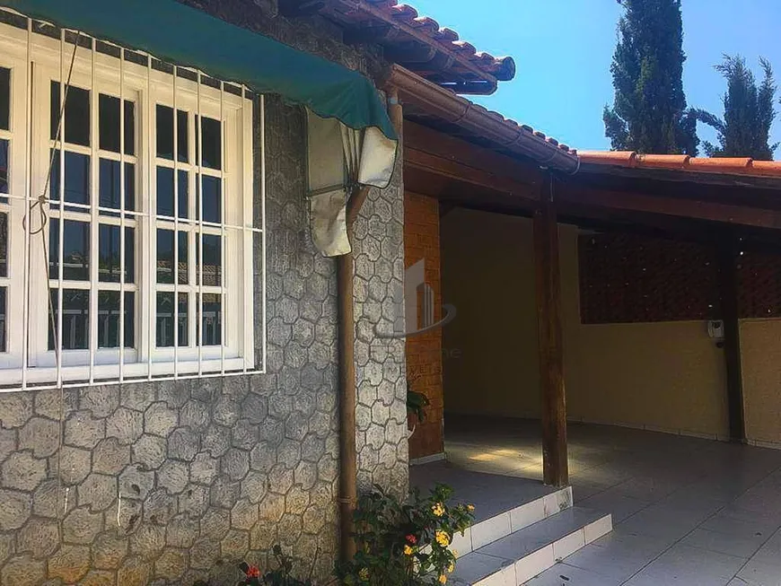 Foto 1 de Casa com 4 Quartos à venda, 256m² em Montese, Resende