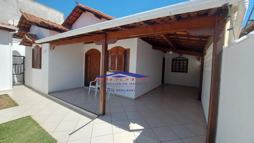 Foto 1 de Casa com 3 Quartos à venda, 380m² em Vila Universal, Betim