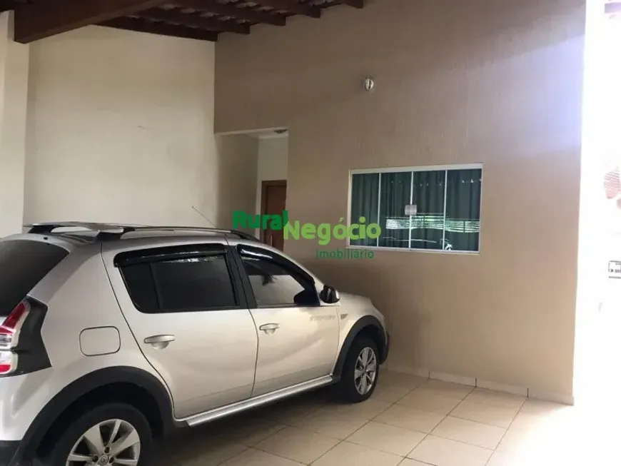 Foto 1 de Casa com 2 Quartos à venda, 180m² em Centro, Lorena