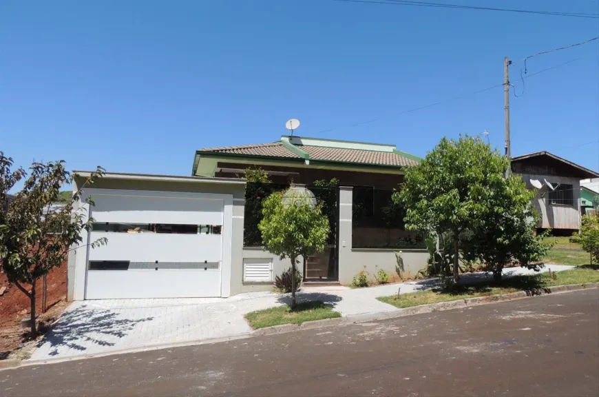 Foto 1 de Casa com 3 Quartos à venda, 145m² em Fraron, Pato Branco