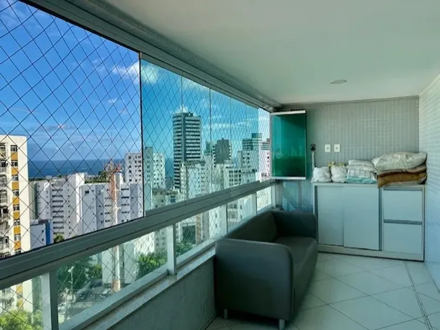 Foto 1 de Apartamento com 2 Quartos à venda, 91m² em Jardim Apipema, Salvador