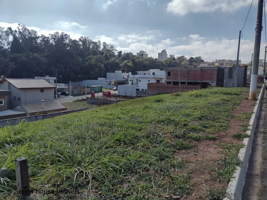 Foto 1 de Lote/Terreno à venda, 300m² em Jardim Quintas das Videiras, Jundiaí