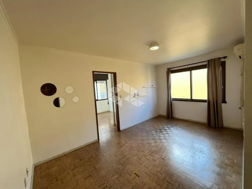 Foto 1 de Apartamento com 1 Quarto à venda, 46m² em Mont' Serrat, Porto Alegre